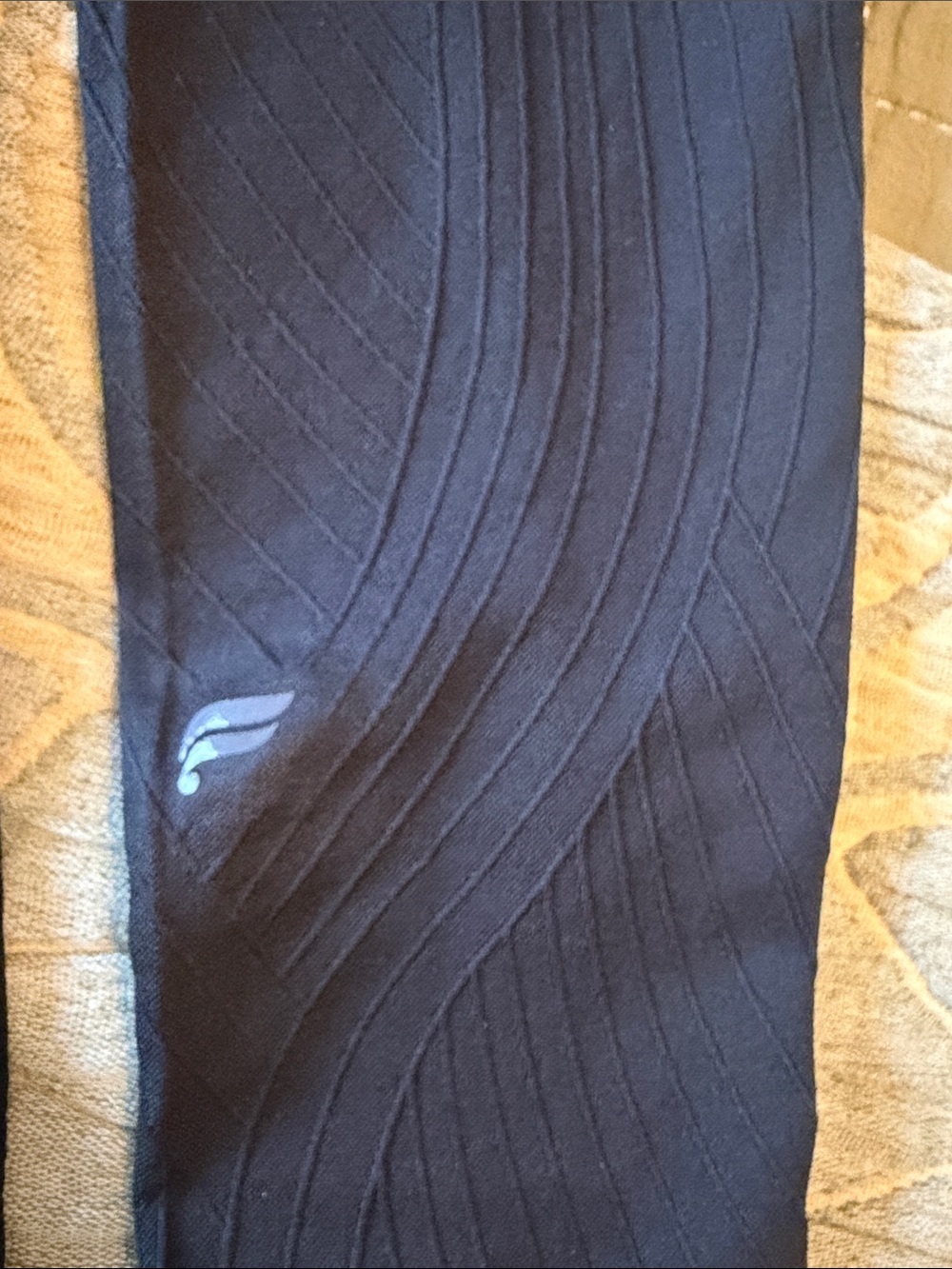 NWT Fabletics Seamless High-Waisted Legging - 2 pair - Picture 6 of 9